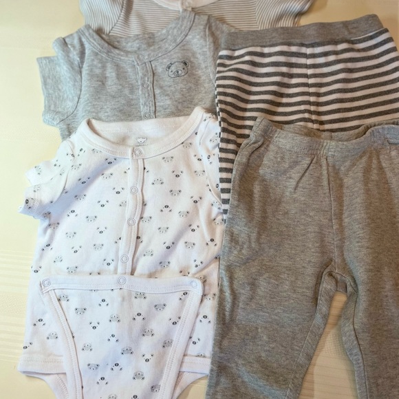 Baby Boy Clothing 6-9 months - Picture 5 of 12